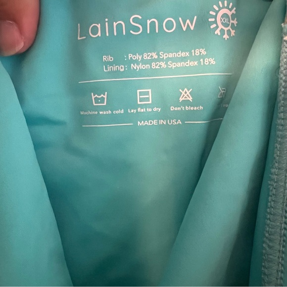 COPY - Lain Snow One Piece - Picture 2 of 3